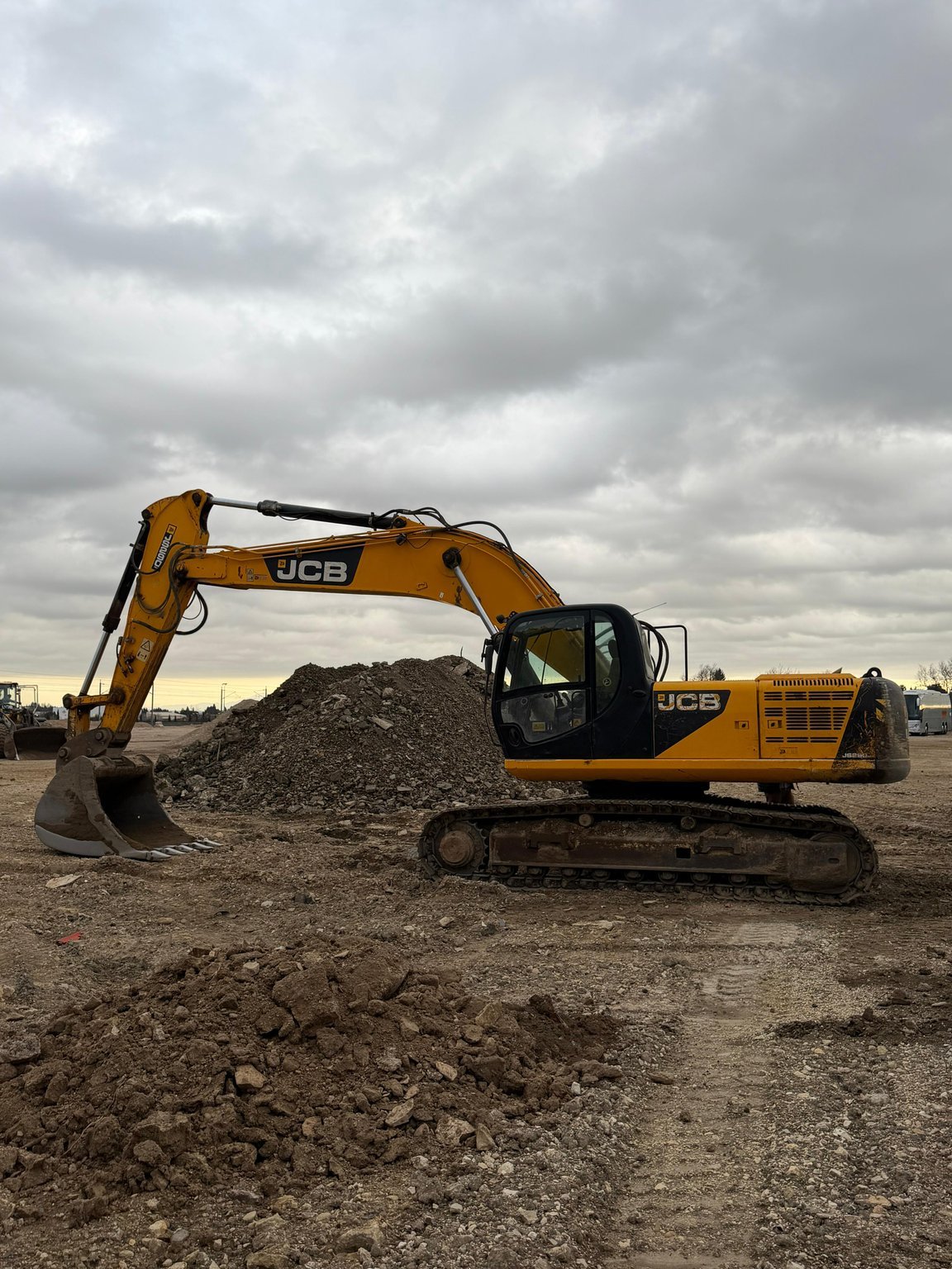 Pelle sur chenilles JCB JS290NLC de 2012 — TOP MACHINERY