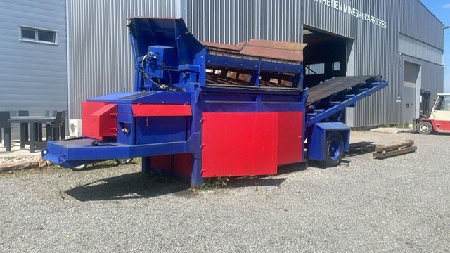 Crible Powerscreen Powergrid 1400 proposé par TOP MACHINERY